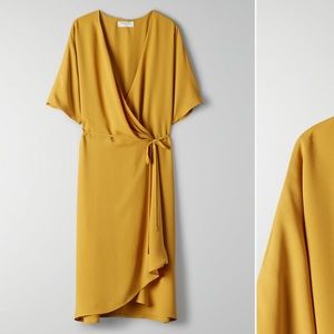 Aritzia Babaton Wallace dress XS Cairo Gold